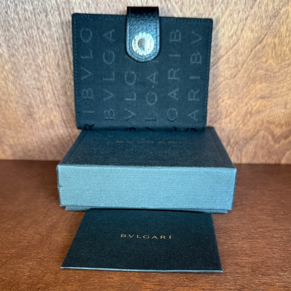 Bulgari Black Wallet w/ box and docs - Picture 1 of 5